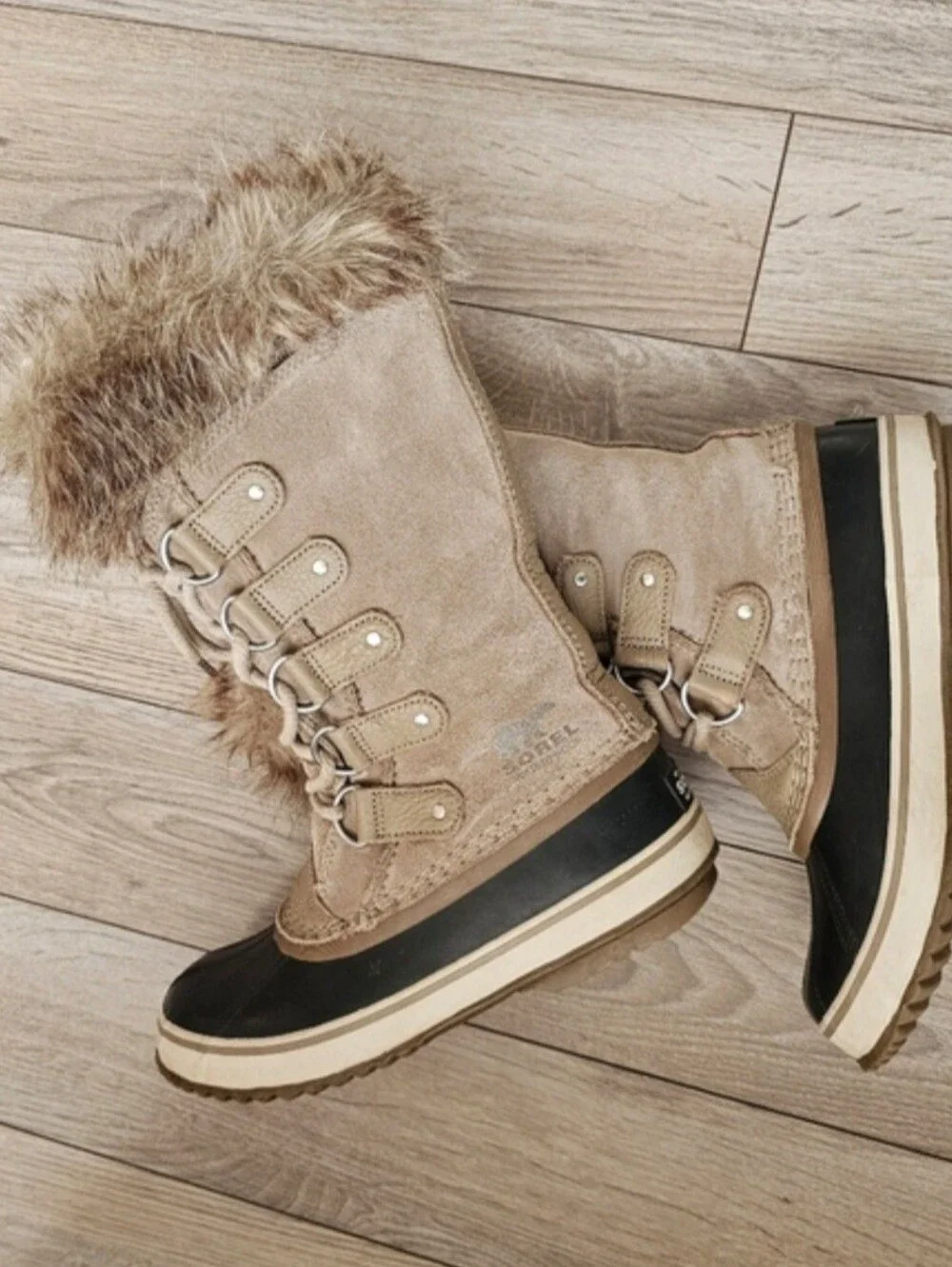 Sorel Joan of Arctic Waterproof Boot Size 7